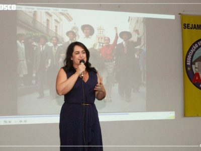 Lugar de mulher é onde ela quiser